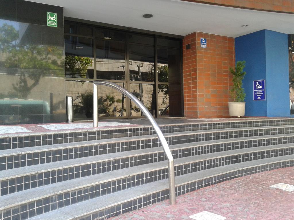 Aparthotel - Praia Mansa 1 E 2 Qtos フォルタレザ エクステリア 写真